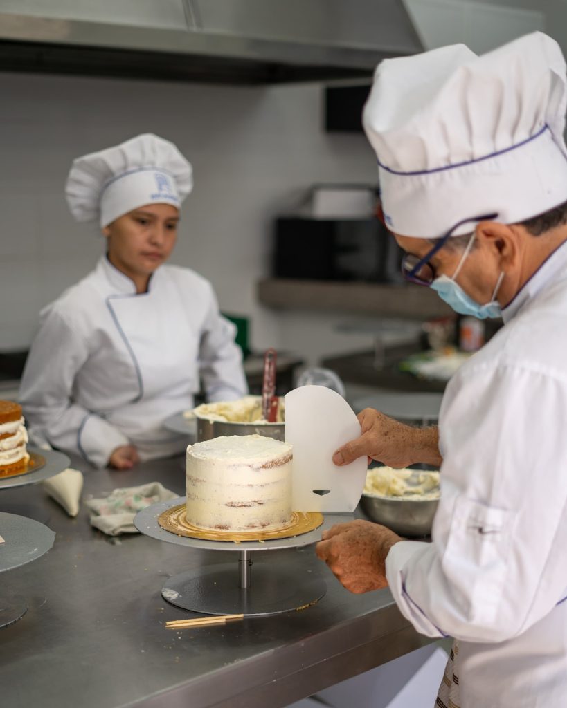 Escuela de Gastronomia Reposteria y Panaderia a Distancia en Cesar